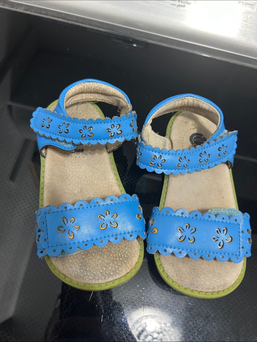 Toddler girls size 10 scalloped Velcro sandals shoes Livie & Luca x Matilda Jane
